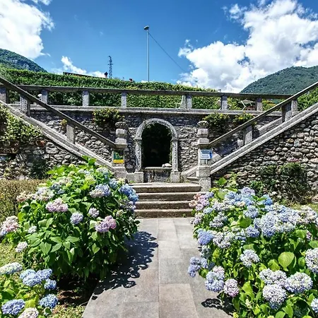 Oleandri Apartman Domaso